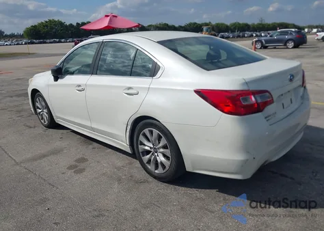 2017 Subaru Legacy 2.5I z USA, uszkodzony, nr VIN 4S3BNAB67H3055881